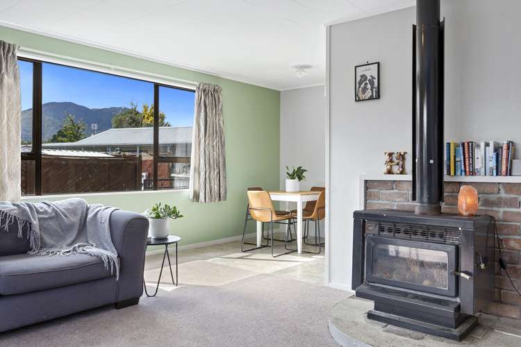 2/19 Arthur Crescent Hilltop_6