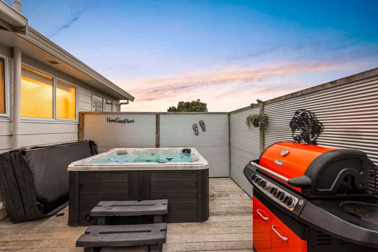 30 Taioma Crescent Te Atatu Peninsula_2