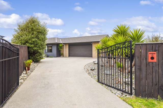 8 Christow Court Paraparaumu_1