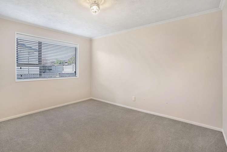 1/45 Eglinton Street Winton_6