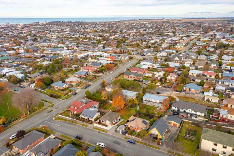 4 Maltby Avenue West End_44