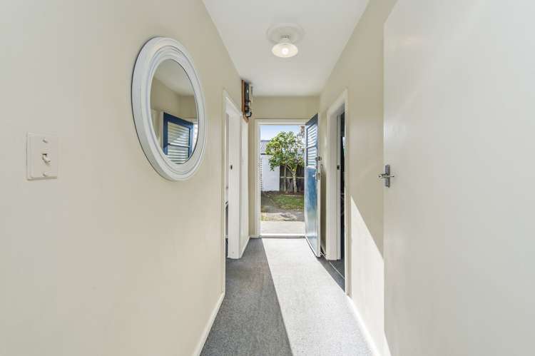 453 Main South Road Hornby_12