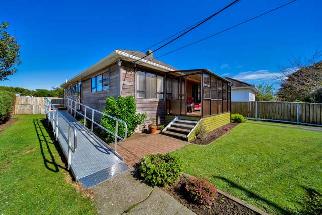 1 Robbins Crescent Hawera_2