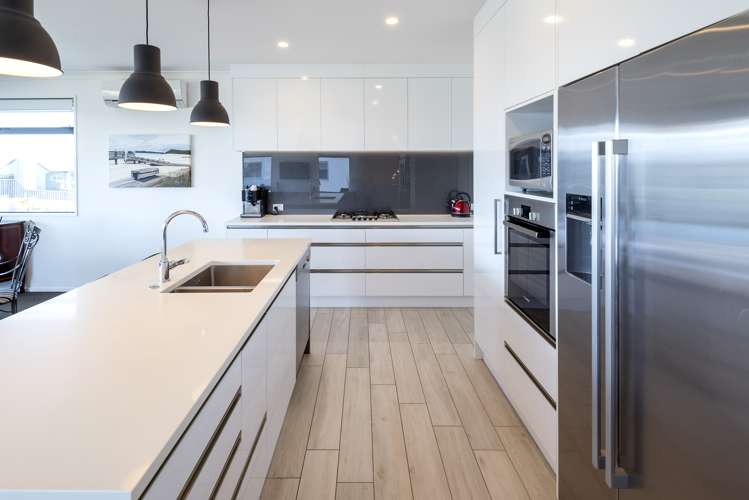 106 Liberty Crescent Beachlands_22