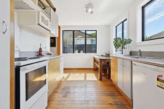 2/7 Wilmot Street Northcote_2