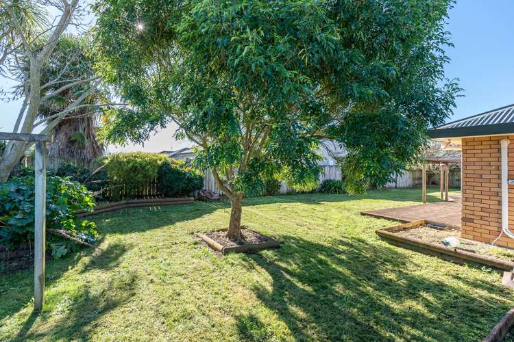 44 Cranbrook Place Rototuna North_11