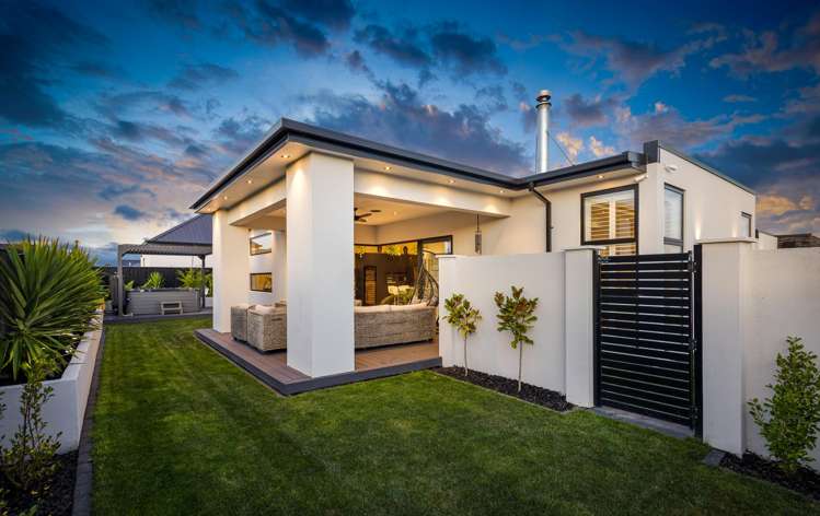 1 Moraine Street Lincoln_22