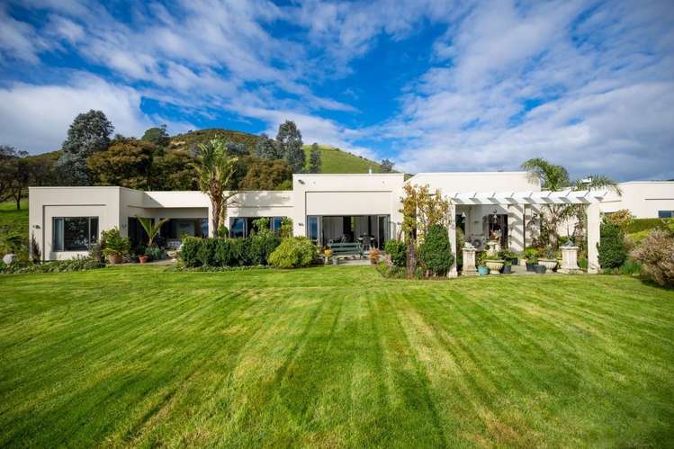 106A The Glen Road_0