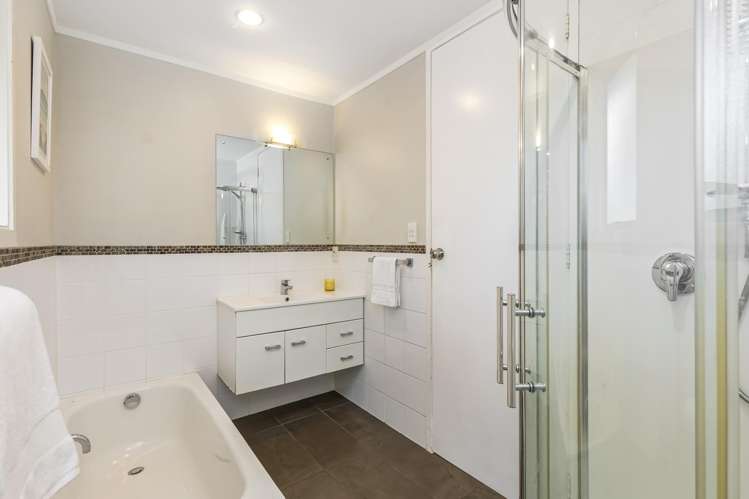 61 Mcentee Road Waitakere_18