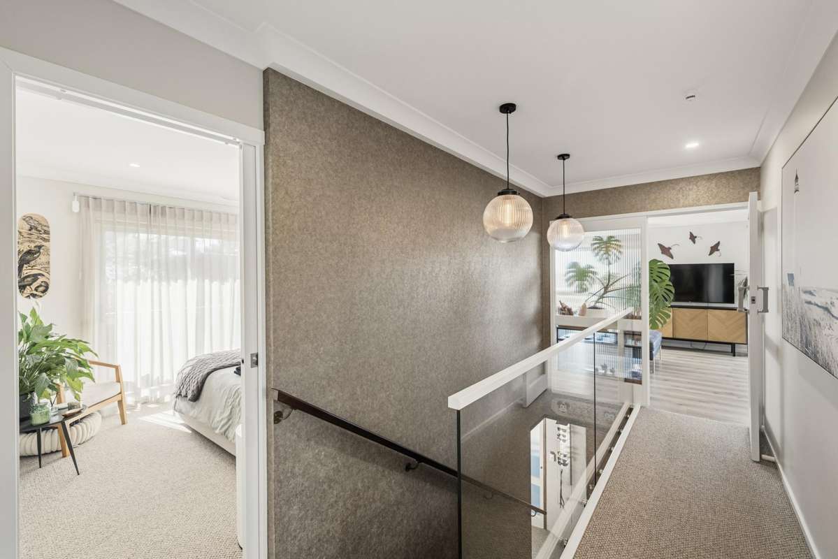 30 Thirteenth Avenue_2