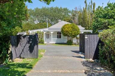 2 Centennial Park Road_4