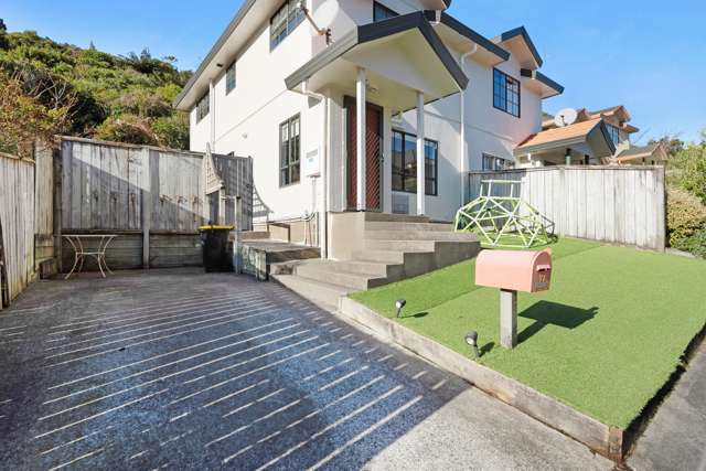 77 Woodhouse Avenue Karori_2