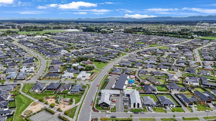 46 Falcon Road Rolleston_10