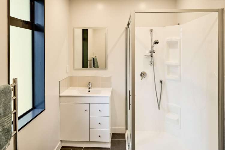 13 Postgate Drive Whitby_10