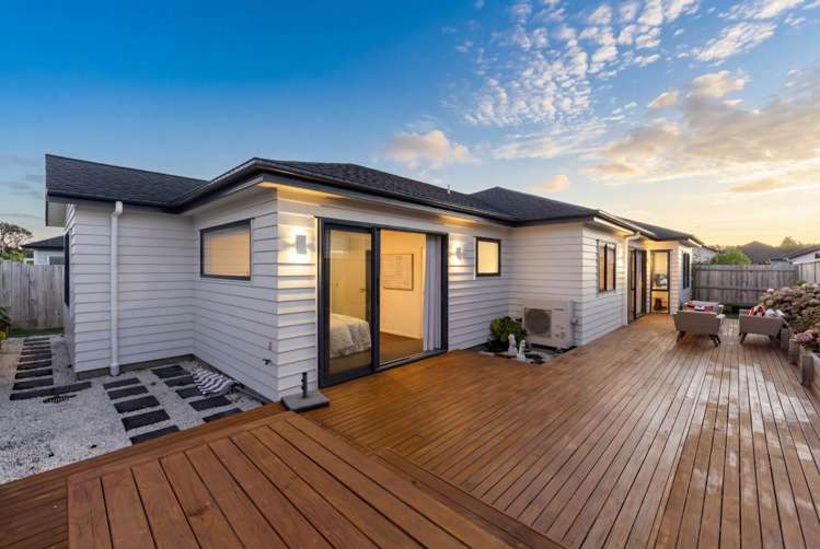 14 Kuinga Street Wainui_14