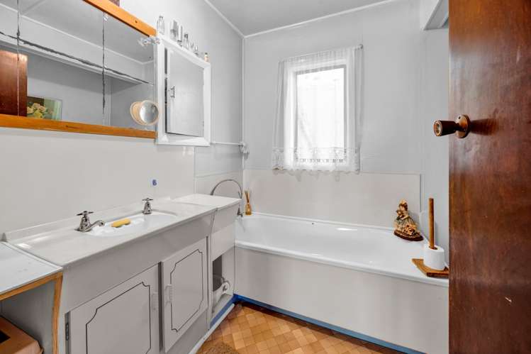 31 Allison Street Opunake_14