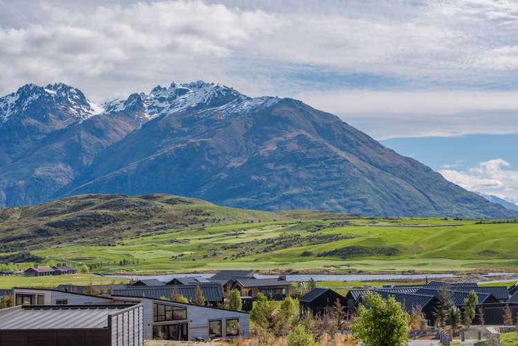 12 Falconer Rise Jacks Point_25