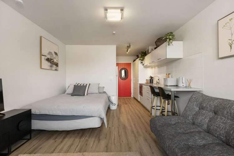 102/4 Lake Avenue Frankton_3