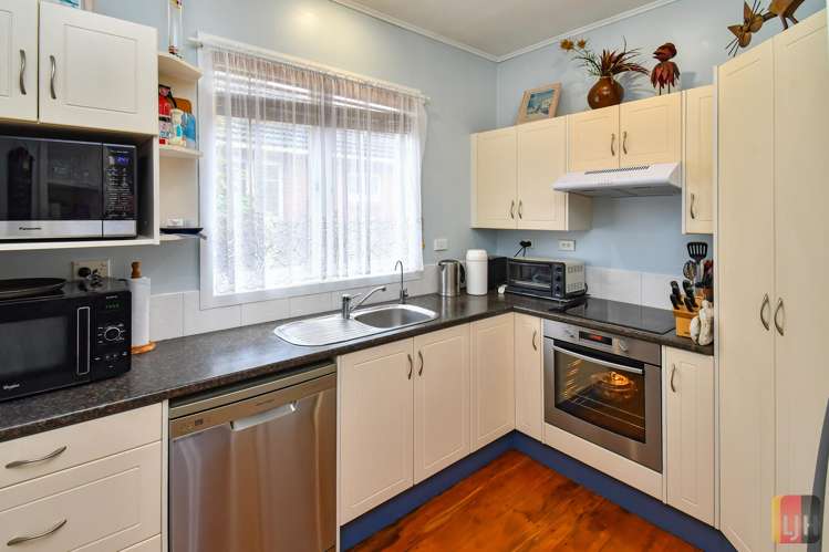 16 Tennessee Avenue Mangere East_5