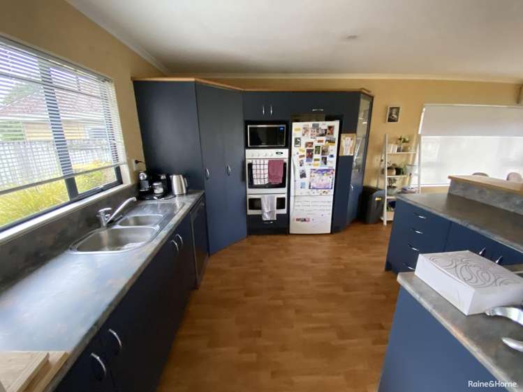 304 Gravatt Road Papamoa Beach_8
