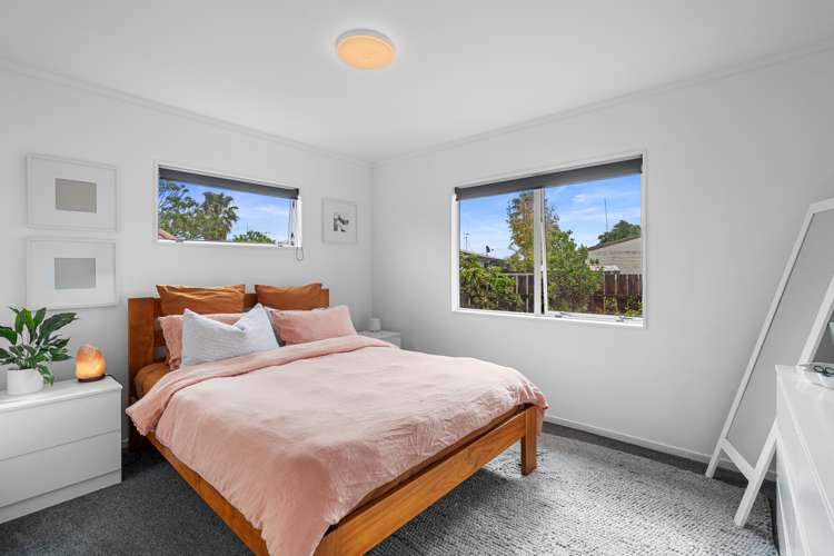 15d Lyn Grove Papamoa_10