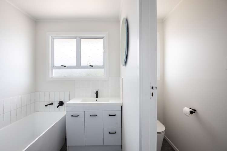 100 South Road Blagdon_15