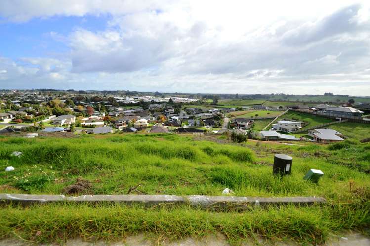 66 Cape Hill Road Pukekohe_14
