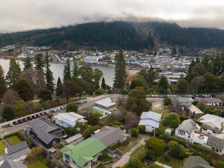 13a Brisbane Street Queenstown_17