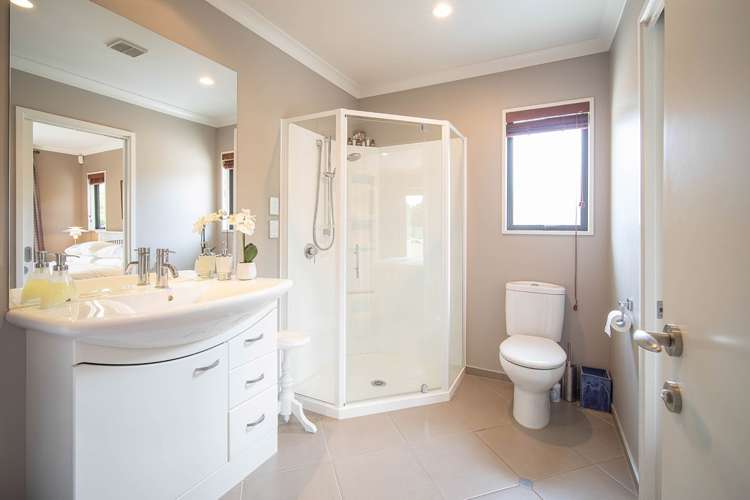 20 Saint John Street Southbridge_8