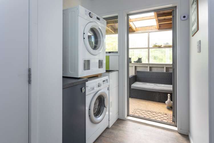 222 Strange Road Paeroa_16