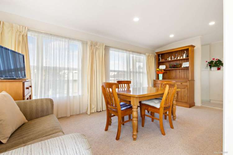 16 Letterkenny Place Blockhouse Bay_16