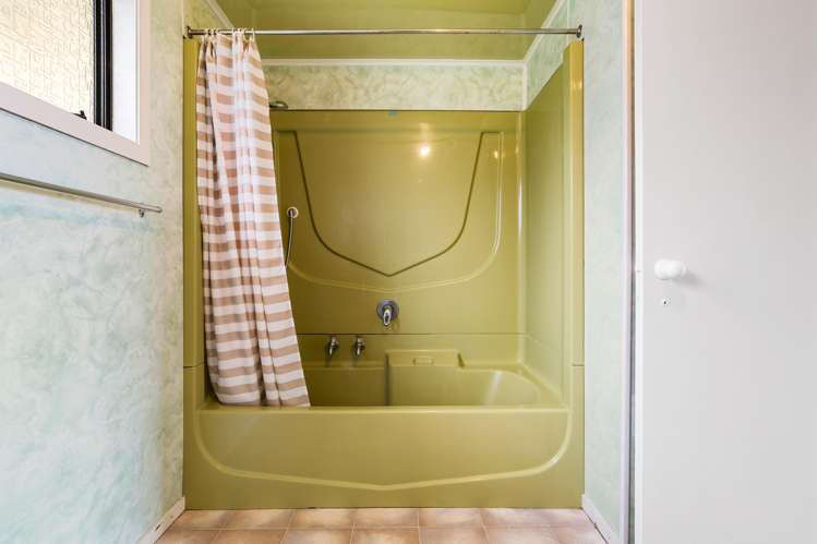 107 Lorraine Place Whangamata_10