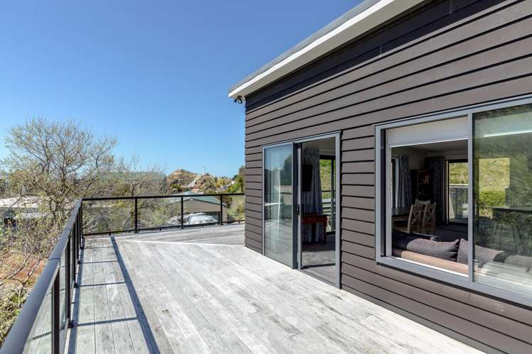 6 Balfour Crescent Castlepoint_5