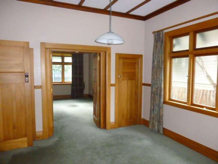 32 Kingswood Street Takaro_1