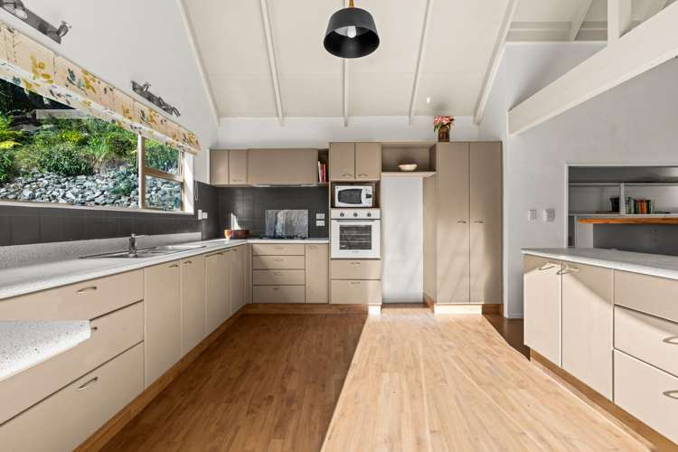 22 Burns Road Hospital Hill_3