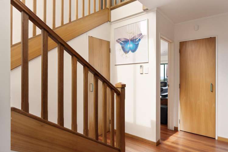 36 Sirrah Street Okitu_17