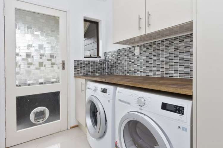 13 Deodar Place Totara Heights_16