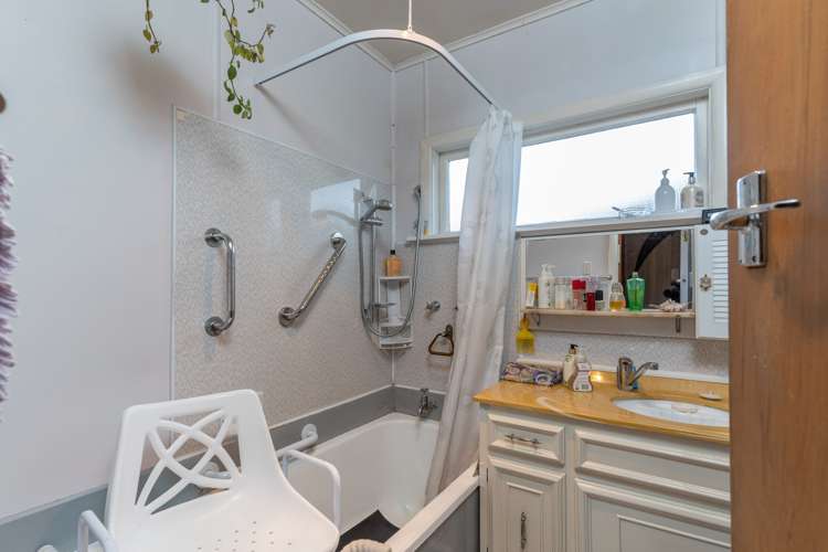 64 Hillcrest Street Solway_16