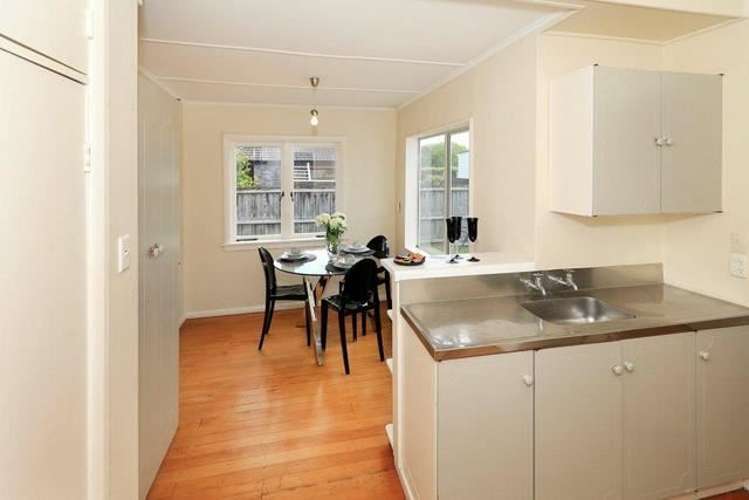 18a Flynn Road Hillcrest_5