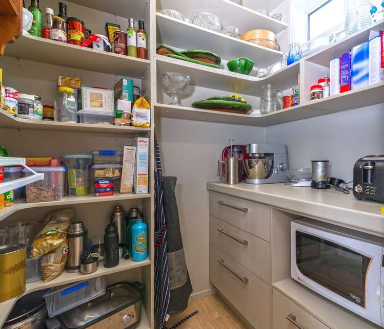 30 Stafford Rise Owhata_13