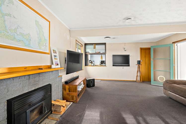 9 Awaroa Road Helensville_5