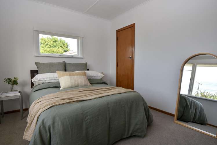 87 Kent Street Carterton_16