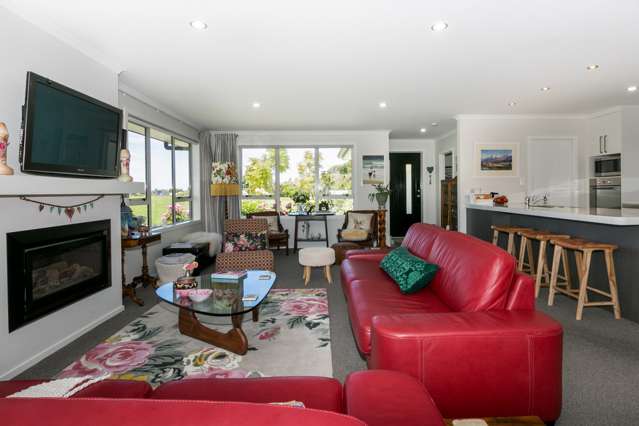 8 Flers Place Taradale_3