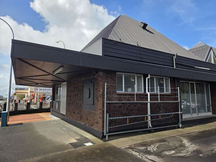 323 Broadway Stratford_4