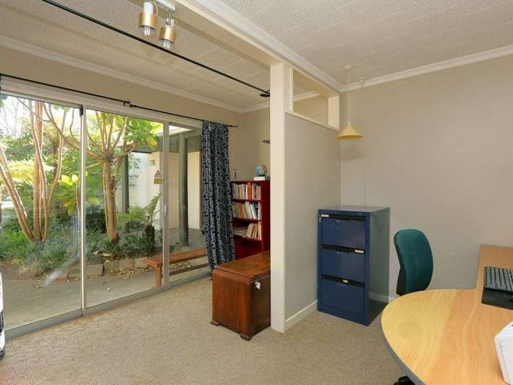 54 Harpham Street Taradale_14