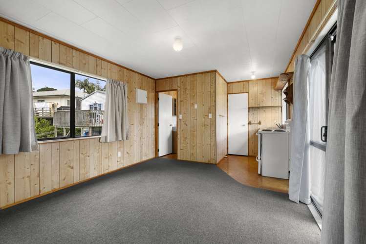 6 Helen Place Raglan_18