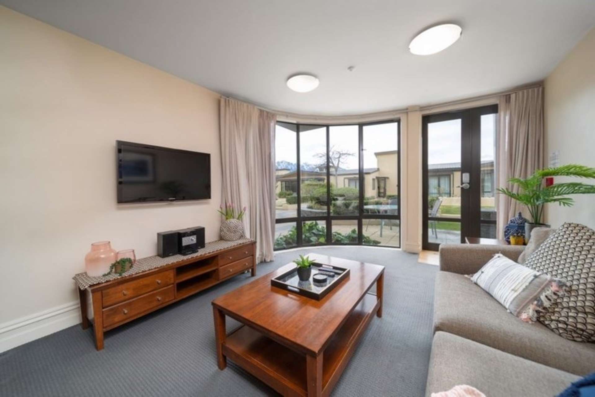 610/34 Lake Esplanade Queenstown_0