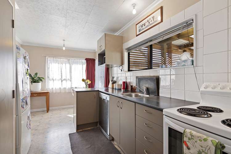 22 Harcourt Place Wakefield_12