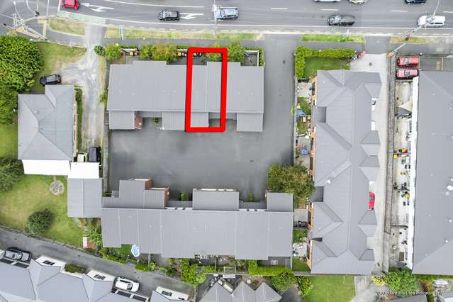 2/85 Normandy Avenue Melville_1