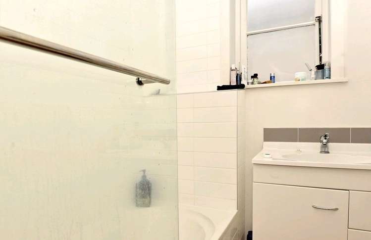 896 Mount Eden Road Three Kings_7